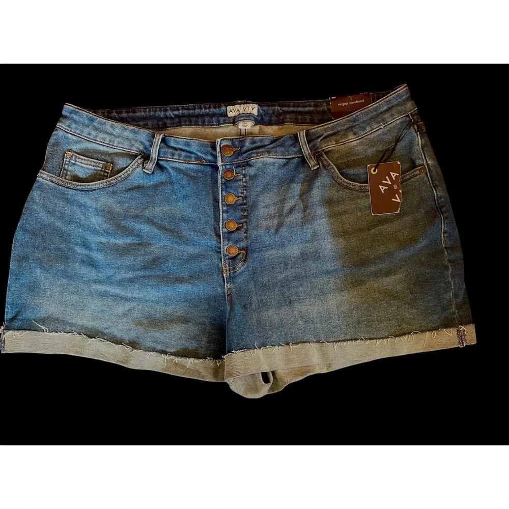 NWT‎ AVA & VIV MID RISE MIDI BLUE DISTRESSED WASH DENIM SHORTS 24W